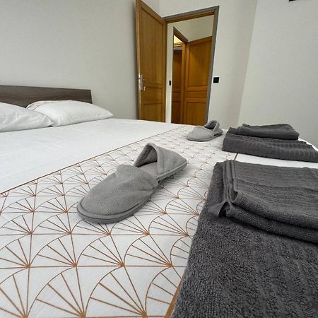 L'Etoile De Seine 77 Appartement 6 Dammarie-les-Lys Luaran gambar